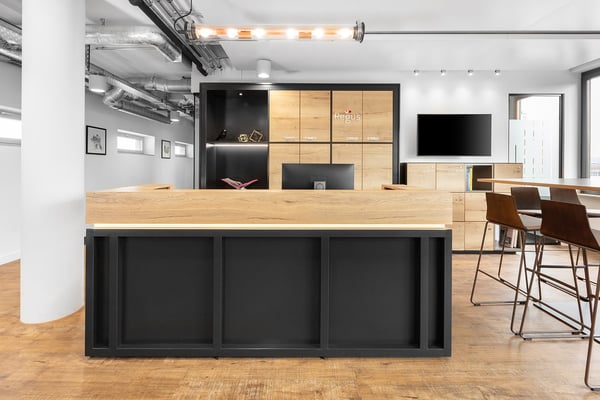 Zugang zu professionellen Coworking-Bereichen in Regus Heuwaage 3