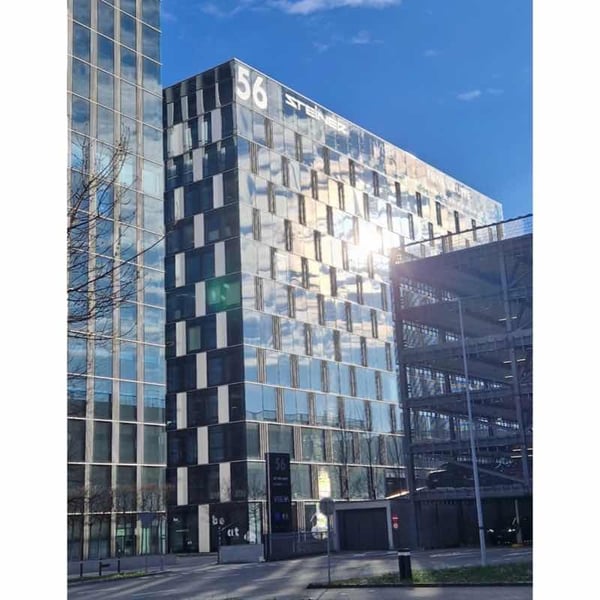 Voll ausgestatteter privater Büroraum für Sie und Ihr Team in Regus Andreaspark 5