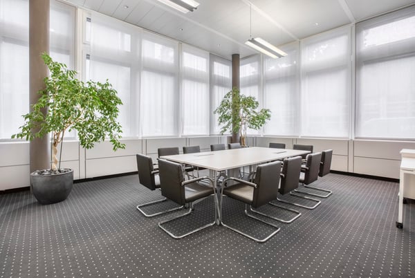 Privatbüro für drei Personen in Regus Dammstrasse 8