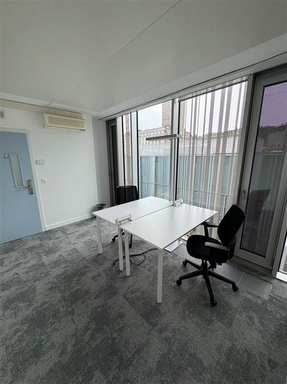 Espaces de bureau professionnels à Regus City Flon à des conditions intégralement flexibles 8