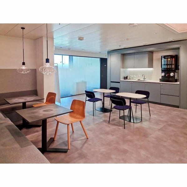 Privater Büroraum ganz auf Ihre individuellen Unternehmensbedürfnisse angepasst in Regus Andreaspark 11