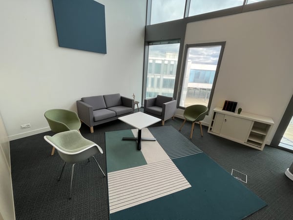 Espace de bureau ouvert tout compris pour vous-même et votre équipe à Regus iLife City 2