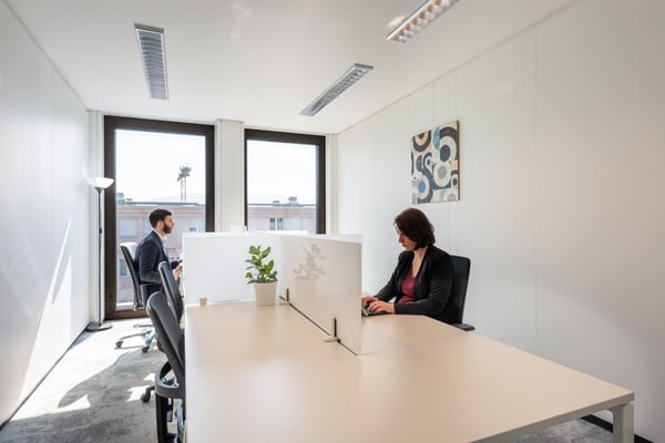 Espace de bureau privé pour 3 personnes à Regus Balexert Tower 3