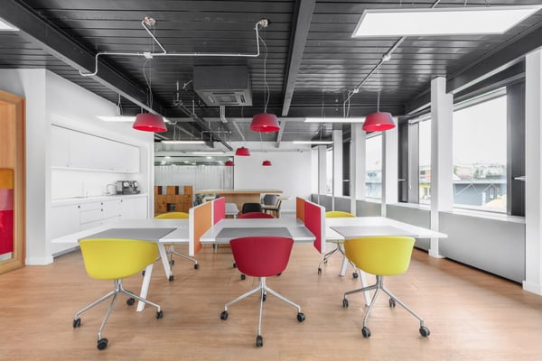 Privater Büroraum für 3 in Regus City Centre 2