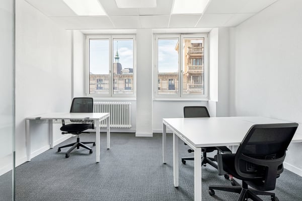Bureau privé pour 4 à Regus Main Station 9