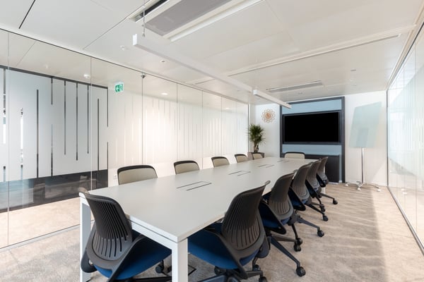 Bureau privé pour 5 à Regus Pont Rouge 6