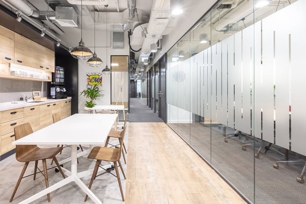 Privater Büroraum für 3 in Regus Main Station 9