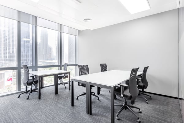 Bureau privé pour 3 à Regus Bessieres 1