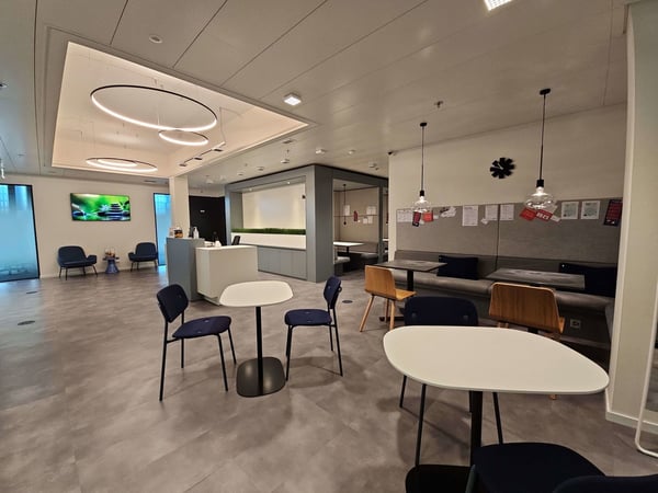 Privater Büroraum für 4 in Regus Andreaspark 5