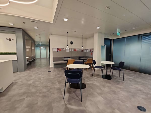 Privater Büroraum für 3 in Regus Andreaspark 9