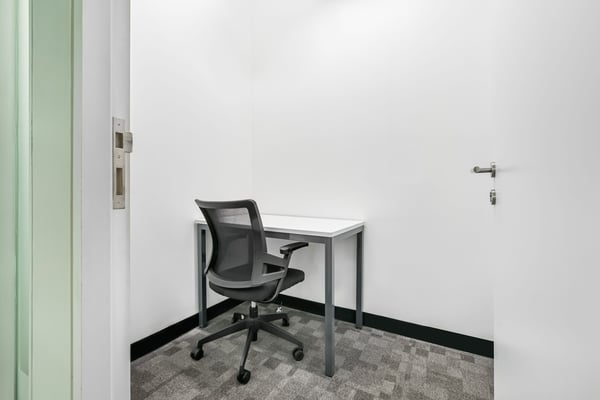 Arbeiten in Regus Spoom Green City, Manegg oder weltweit 2
