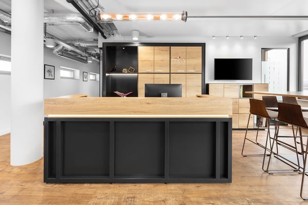 Privater Büroraum für 3 in Regus Heuwaage 5