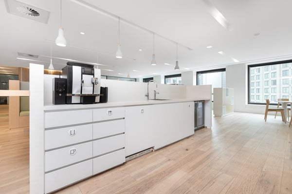 Privater Büroraum für 4 in Regus Spoom Green City, Manegg 6