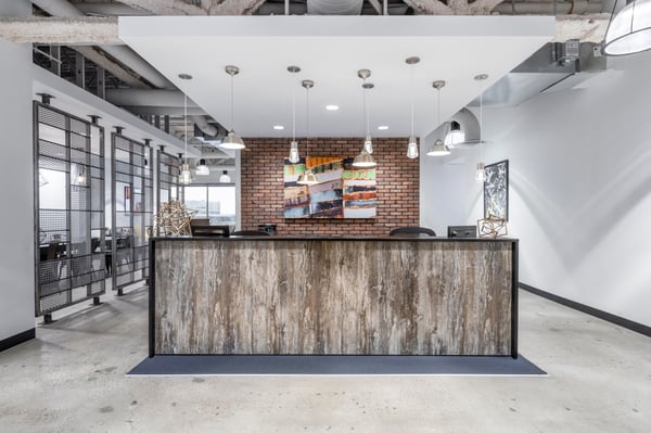 Eigener Schreibtisch in Regus Spoom Glattpark 2
