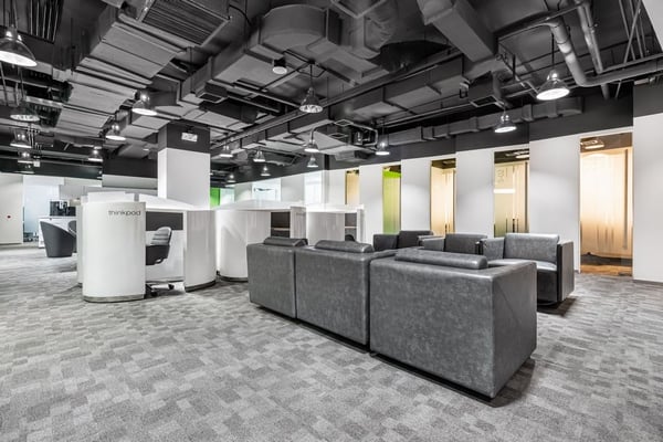 Privater Büroraum für 4 in Regus Spoom Glattpark 4