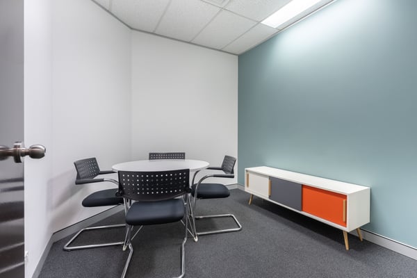 Privater Büroraum für 3 in Regus Spoom Glattpark 6