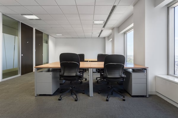Privater Büroraum für 4 in Regus Spoom Kriens 2