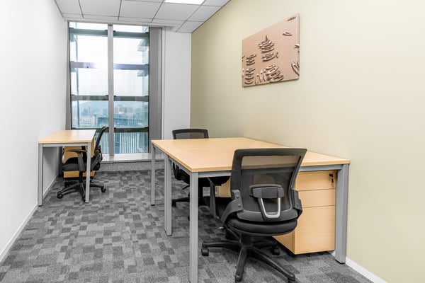 Privater Büroraum für 2 in Regus Spoom Green City, Manegg 9