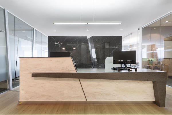Privater Büroraum für 2 in Regus Spoom Green City, Manegg 2