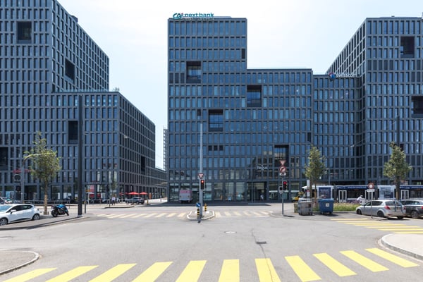 Bureau privé pour 15 à Regus Pont Rouge 2