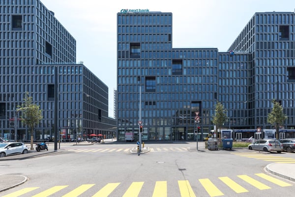 Bureau privé pour 15 à Regus Pont Rouge 2