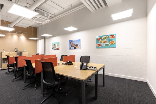 Privater Büroraum für 10 in Regus Main Station 8