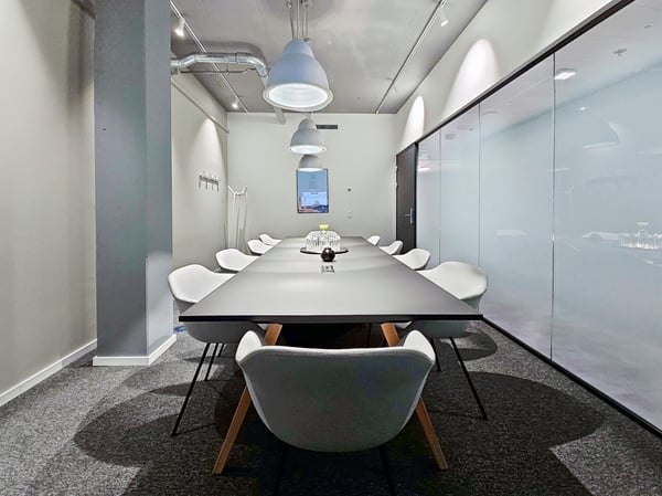 Privater Büroraum für 15 in Regus Andreaspark 6