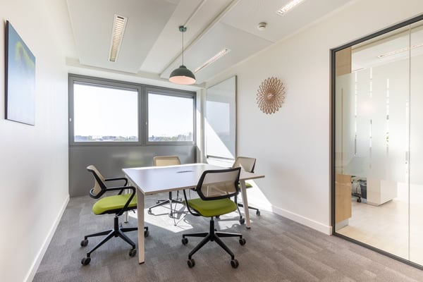 Bureau privé pour 10 à Regus Nations 1