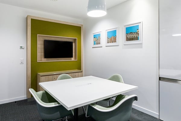 Bureau privé pour 30 à Regus Main Station 8