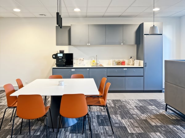 Privater Büroraum für 15 in Regus Spoom Green City, Manegg 6