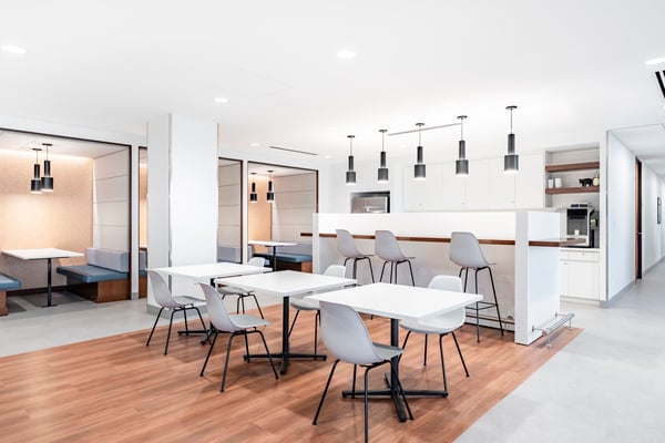 Privater Büroraum für 15 in Regus Spoom Glattpark 6