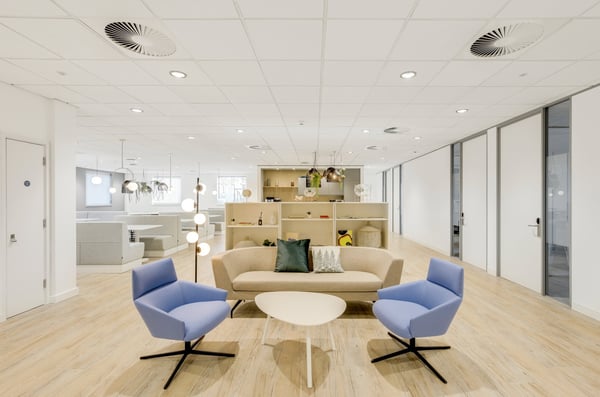 Privater Büroraum für 4 in Regus Spoom Kriens 4