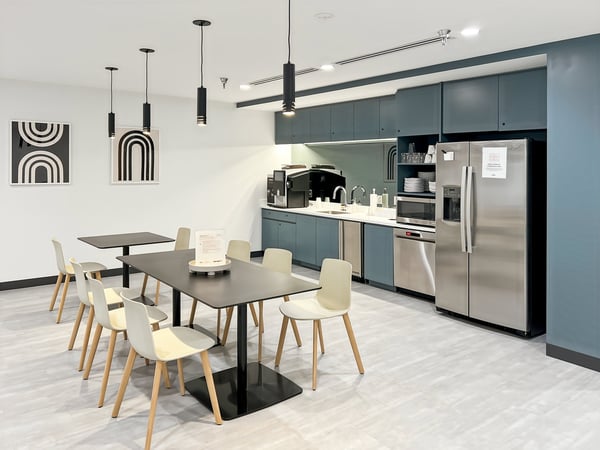Privater Büroraum für 2 in Regus Spoom Kriens 5