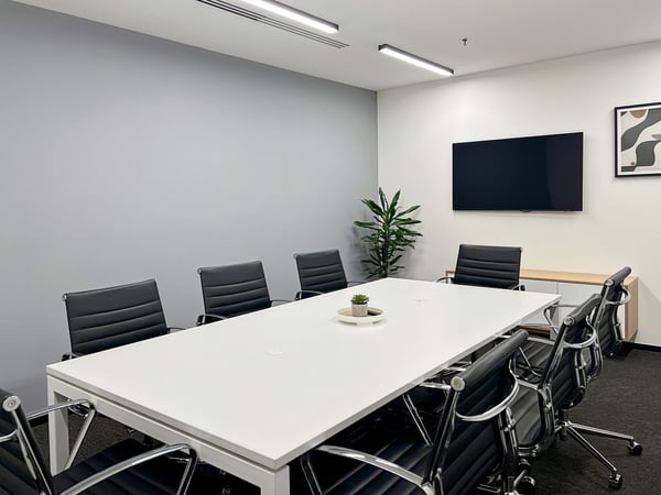 Privater Büroraum für 2 in Regus Spoom Kriens 4