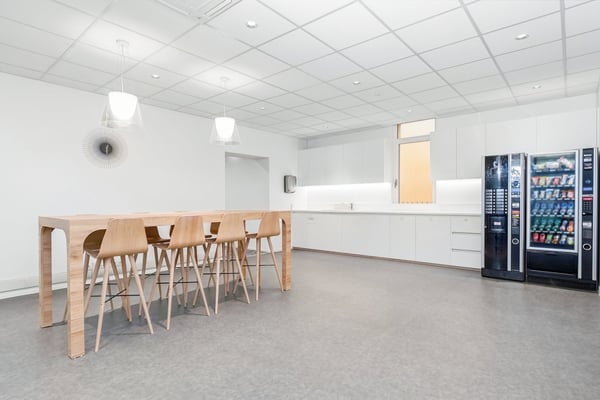 Privater Büroraum für 1 in Regus Spoom Kriens 5