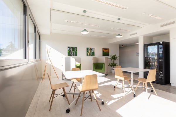 Coworking flexible à Regus Nations 6