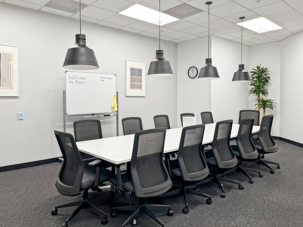 Privater Büroraum für 50 in Regus Spoom Green City, Manegg 2