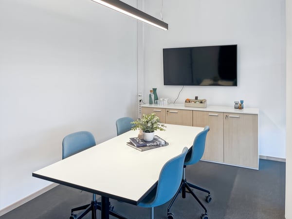Bureau privé pour 50 à Regus Nations 2
