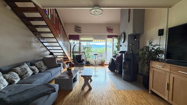 Attique en duplex avec vue dégagée sur la campagne 4