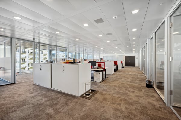 Bureaux à louer à 2 minutes à pied de la gare de Nyon 8