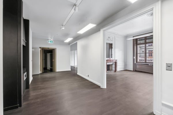 Surfaces de bureaux à louer dans le quartier des banques à Genève 3