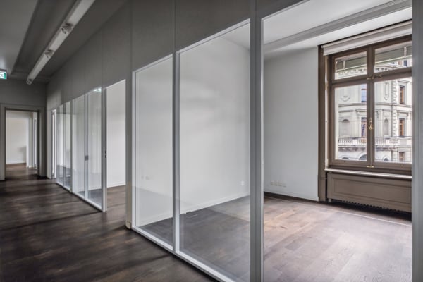 Surfaces de bureaux à louer dans le quartier des banques à Genève 4