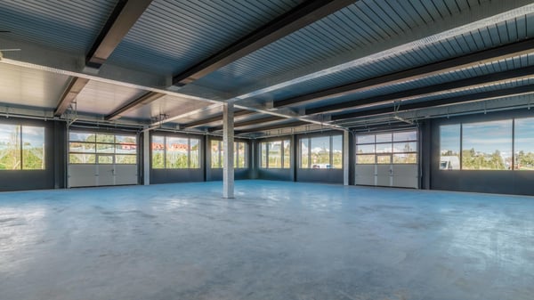 Surfaces mixtes à louer entre Genève et Lausanne à Tolochenaz 3