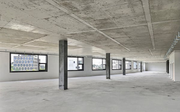 Surfaces mixtes à louer dans un immeuble neuf au pied de la gare 6