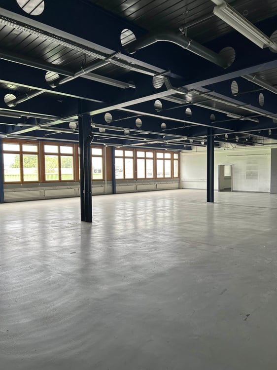 1'703 m2 de surfaces artisanales et administratives à louer au PAV 3