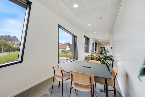 Magnifiques surfaces de bureaux avec vue sur le lac à louer au Biopôle 6