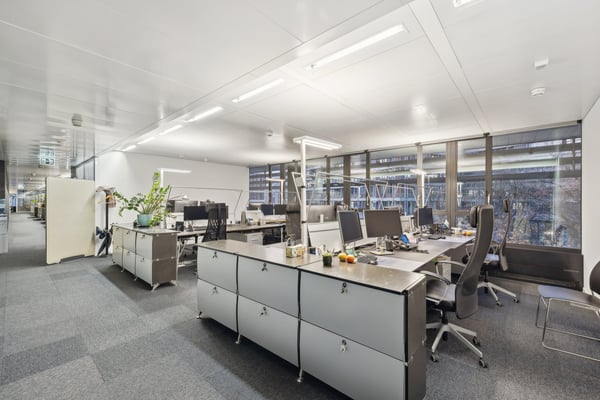 Champel - Bureaux de standing aménagés à deux pas du Léman Express 3