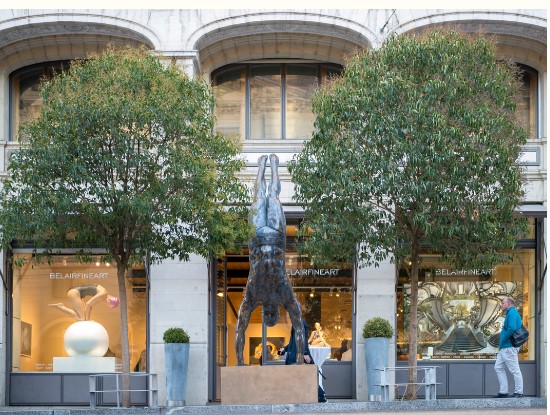 Surface commerciale dans un bâtiment historique du centre-ville Genevois 1