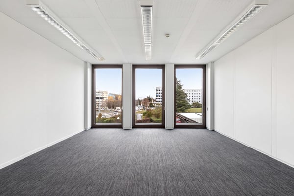 A louer - surface de bureaux au rez-de-chaussée 2