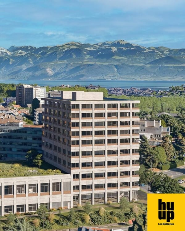 Vaudbureaux Minergie plateaux de 700 m2 divisibles dès 430 m2 au pied métro M1 et  Gare CFF 9